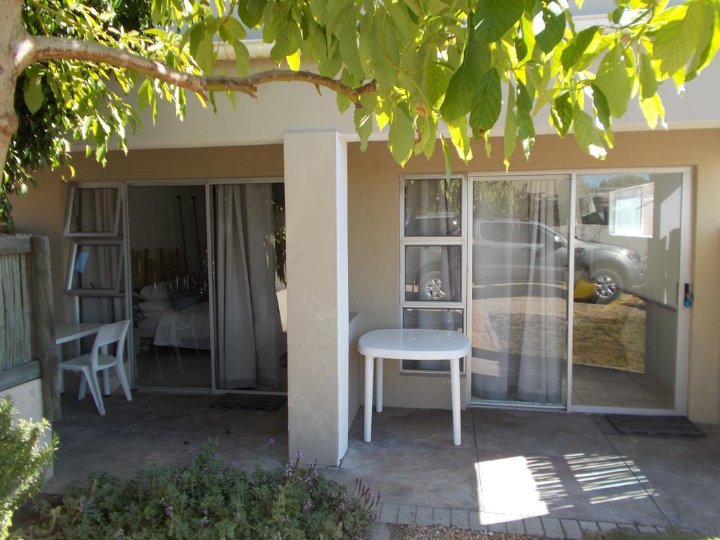 Due South Guest House Langebaan Exterior photo