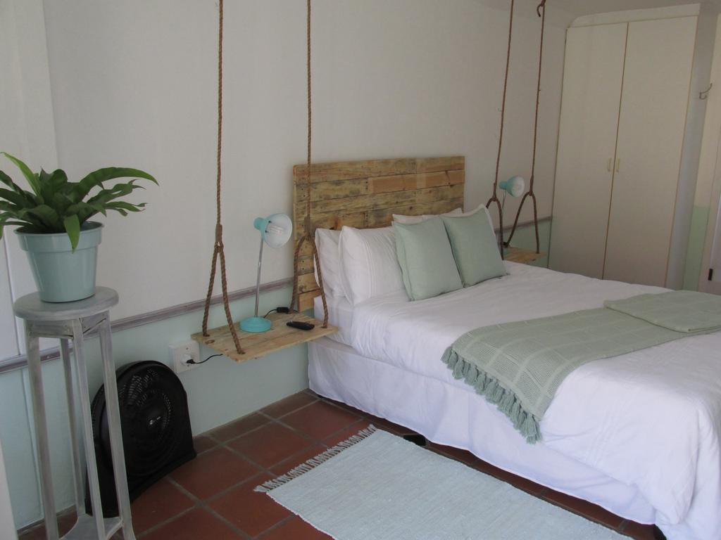 Due South Guest House Langebaan Exterior photo