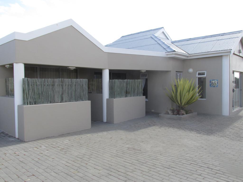 Due South Guest House Langebaan Exterior photo