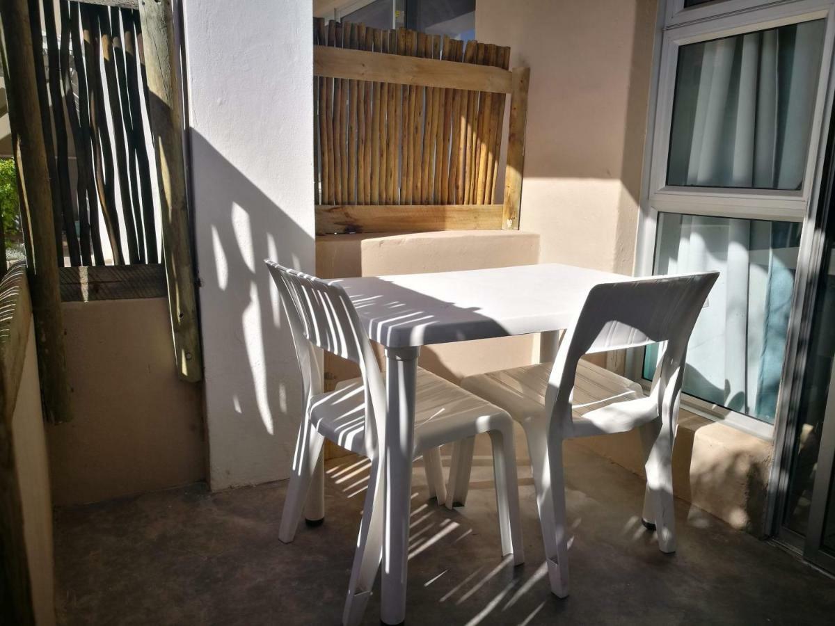 Due South Guest House Langebaan Exterior photo